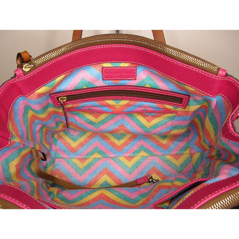 RARE Dooney & Bourke Fuchsia Tote – Rainbow Chevron Lining – Lucca Collection - Picture 9 of 15